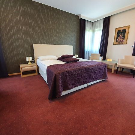 Hotel Brotnjo Читлук Экстерьер фото